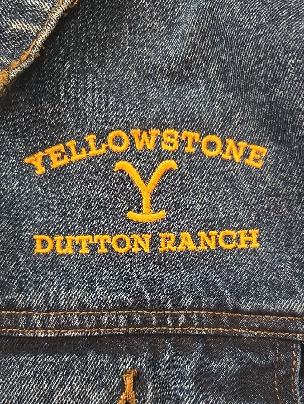 Yellowstone Dutton Ranch Embroidered Denim Jacket Men' Size 2XL Port Authority - Picture 6 of 12